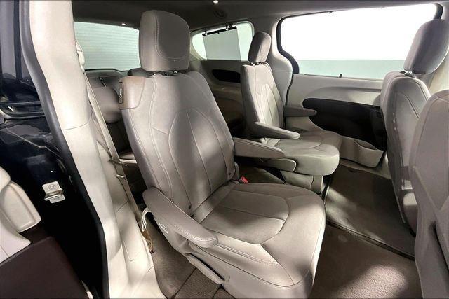 2017 Chrysler Pacifica Touring Plus