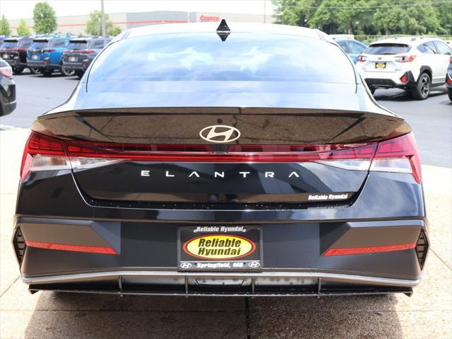 2026 Hyundai Elantra SEL Sport Premium