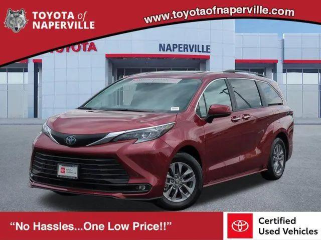 2025 Toyota Sienna XLE for sale in Naperville, IL