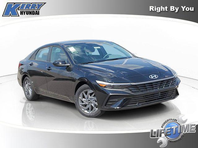 2026 Hyundai Elantra Hybrid Blue for sale in ALEXANDRIA, KY