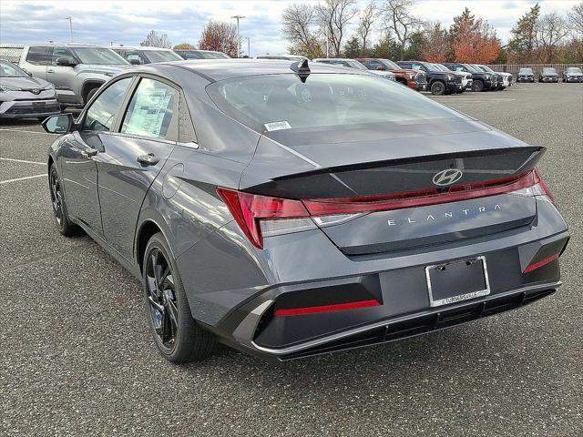 2026 Hyundai Elantra SEL Sport Premium