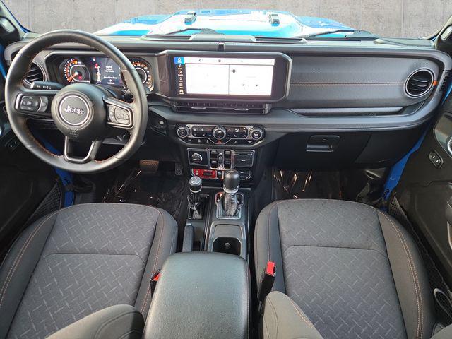2024 Jeep Gladiator Sport