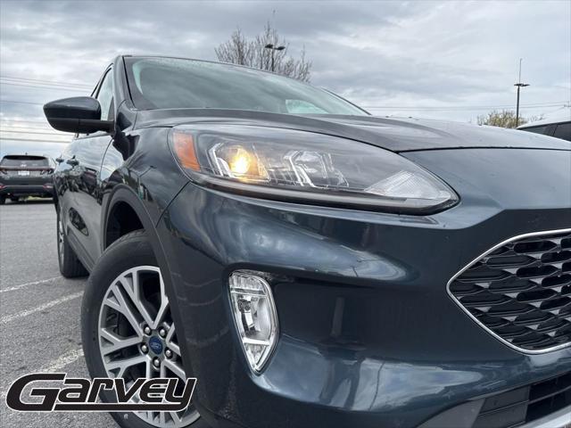 2022 Ford Escape SEL Hybrid
