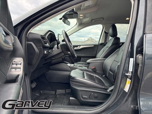 2022 Ford Escape SEL Hybrid