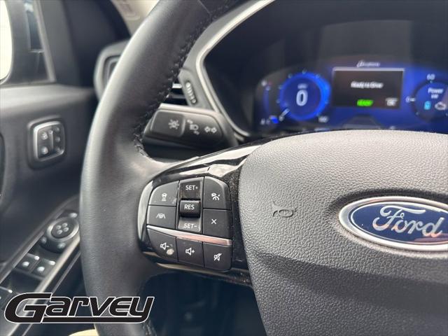 2022 Ford Escape SEL Hybrid