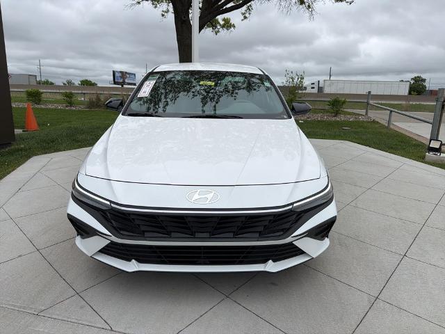 2026 Hyundai Elantra Hybrid SEL Sport