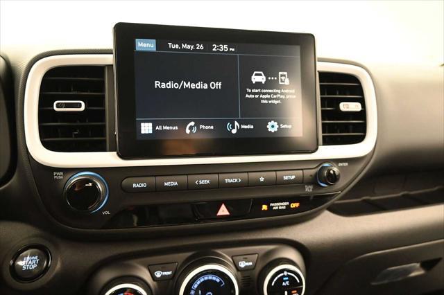 2026 Hyundai Venue SEL w/Two-Tone Roof