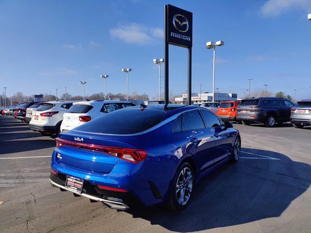 2022 Kia K5 EX