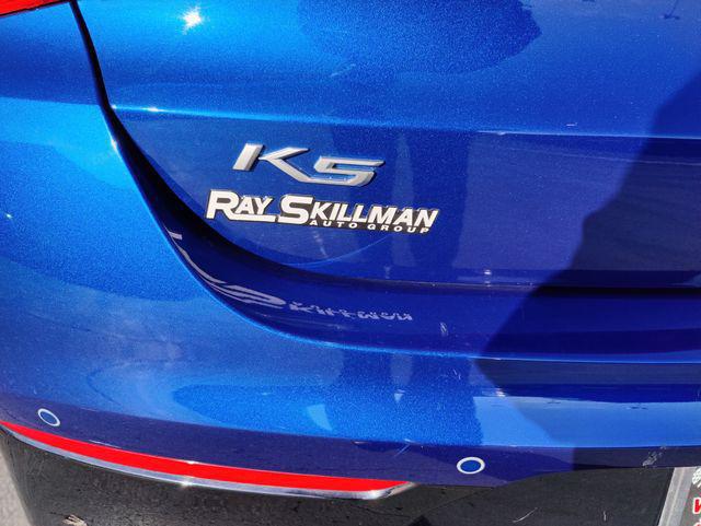 2022 Kia K5 EX