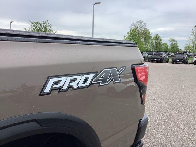2021 Nissan Titan Crew Cab PRO-4X 4x4
