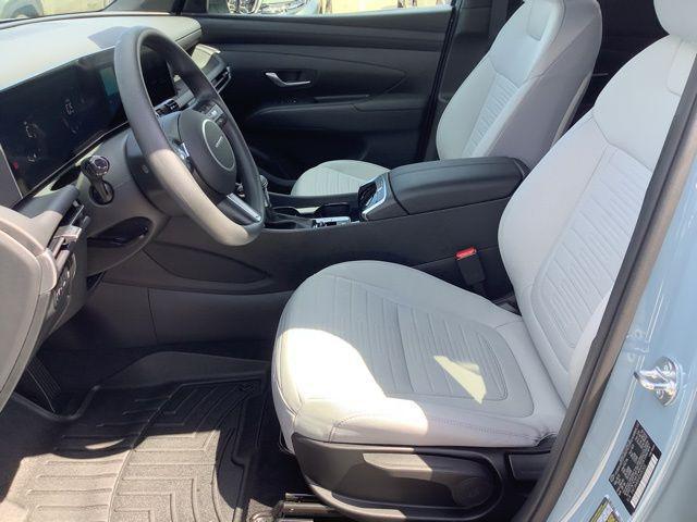 2025 Hyundai Santa Cruz SE