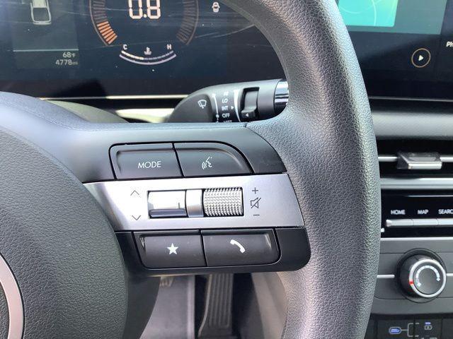 2025 Hyundai Santa Cruz SE