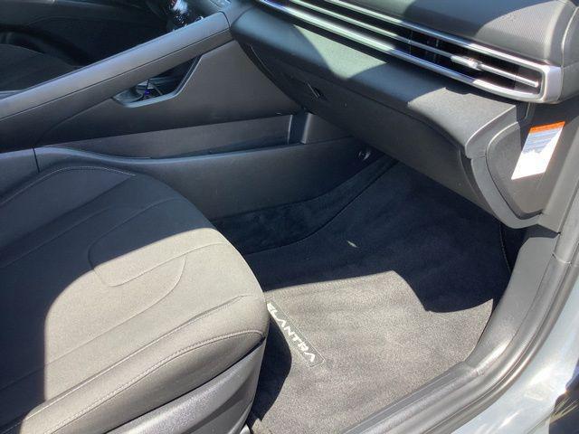 2024 Hyundai Elantra Hybrid Blue