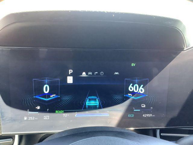 2024 Hyundai Elantra Hybrid Blue
