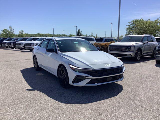 2026 Hyundai Elantra SEL Sport Premium