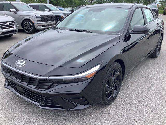 2026 Hyundai Elantra SEL Sport Premium for sale in AVON, IN
