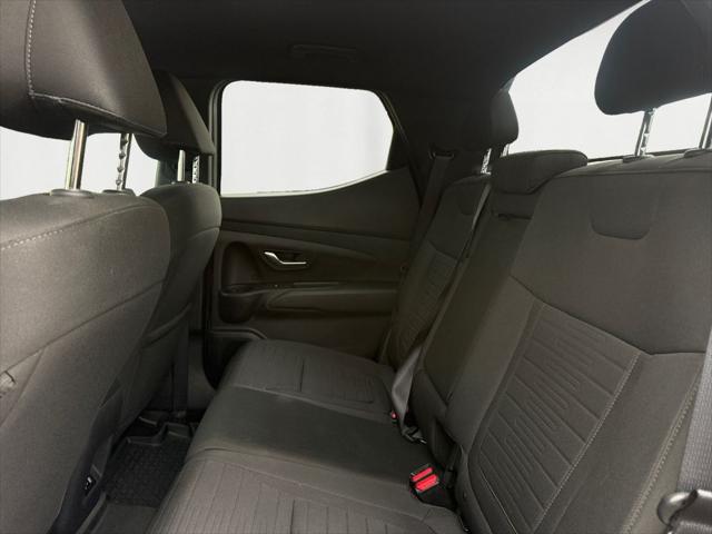 2025 Hyundai Santa Cruz SE