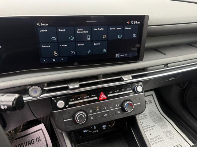 2025 Hyundai Santa Cruz SE