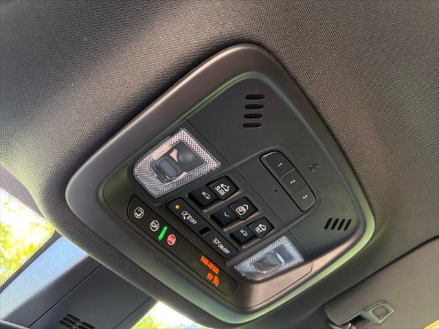 2023 Chevrolet Traverse AWD Premier