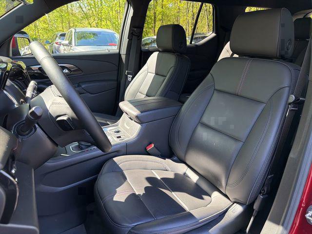 2023 Chevrolet Traverse AWD RS