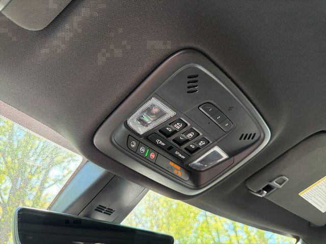 2023 Chevrolet Traverse AWD RS