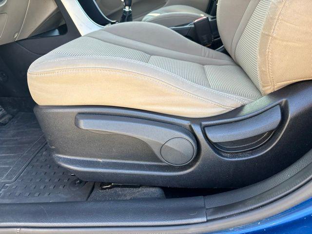 2013 Hyundai Elantra GT Base