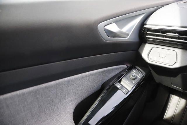 2025 Volkswagen ID.4 AWD Pro