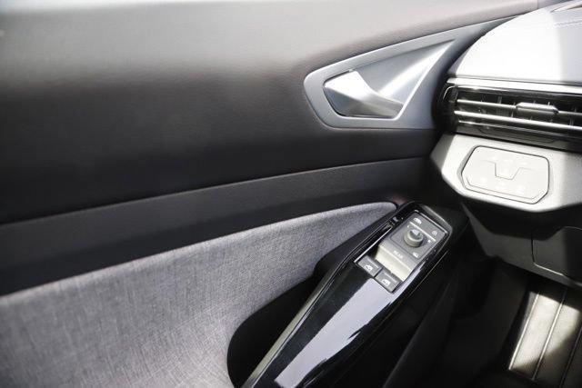 2025 Volkswagen ID.4 AWD Pro