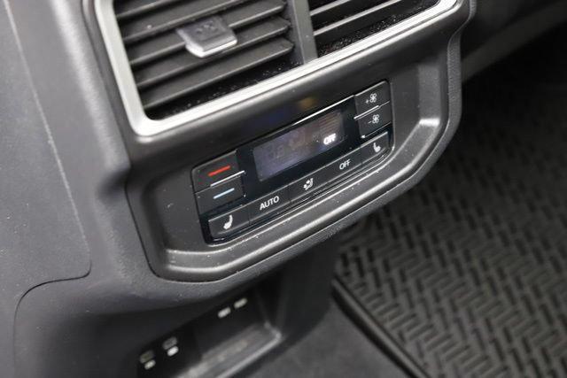 2026 Volkswagen Atlas SEL Premium R-Line