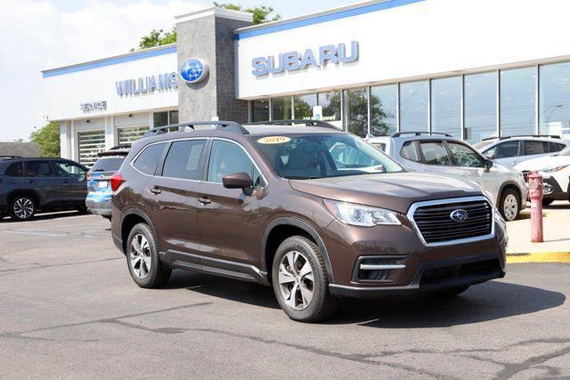 2019 Subaru Ascent Premium for sale in LANSING, MI