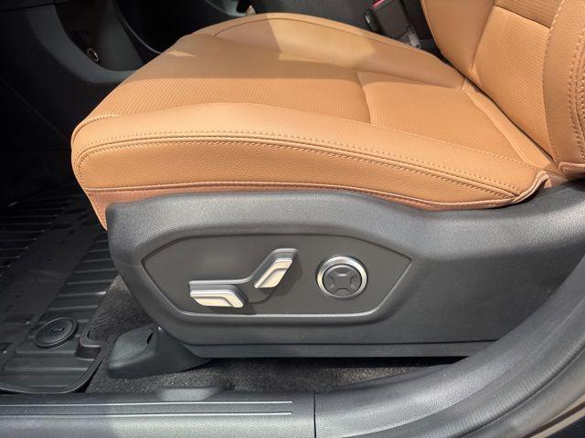 2026 Hyundai Santa Fe Hybrid Limited 7 Passenger