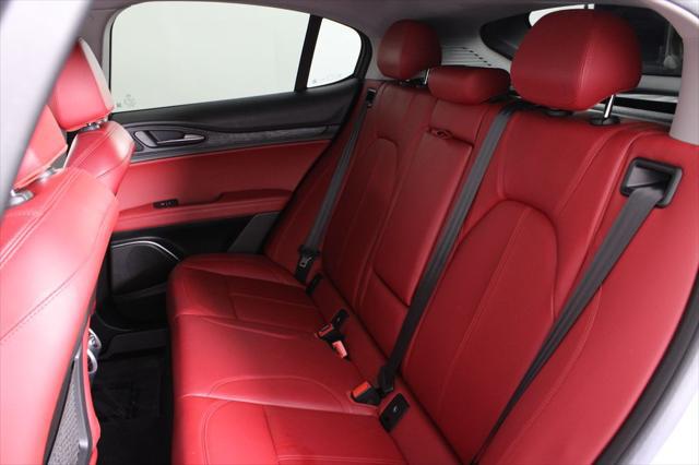 2021 Alfa Romeo Stelvio RWD