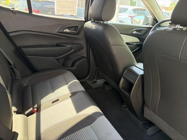 2025 Chevrolet Trax FWD LT