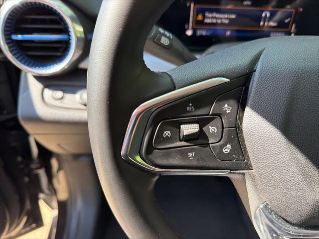 2025 Chevrolet Trax FWD LT