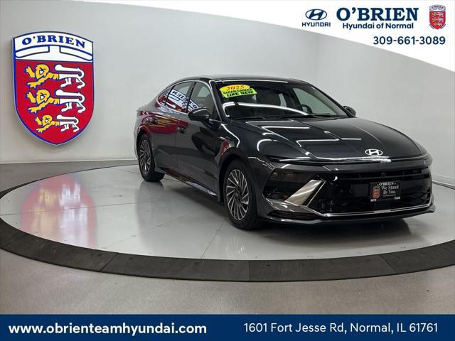2025 Hyundai Sonata Hybrid Limited for sale in NORMAL, IL