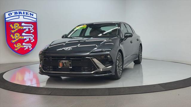 2025 Hyundai Sonata Hybrid Limited