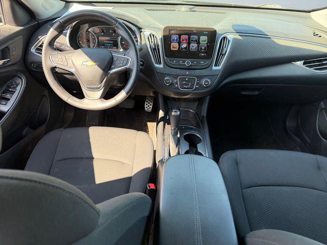 2017 Chevrolet Malibu 1LT