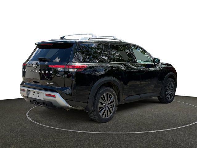 2022 Nissan Pathfinder SL 4WD