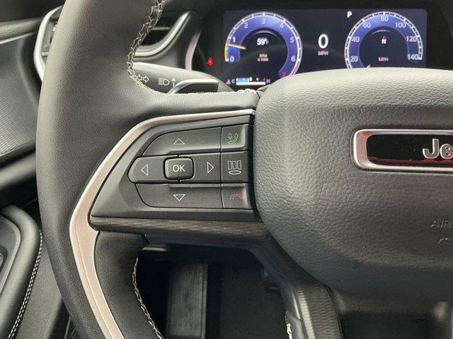 2025 Jeep Grand Cherokee Altitude 4x4