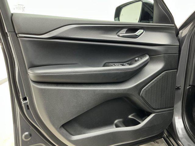 2025 Jeep Grand Cherokee Altitude 4x4