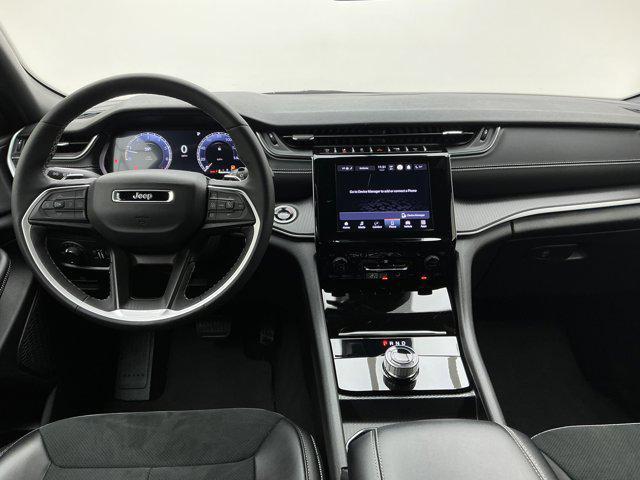 2025 Jeep Grand Cherokee Altitude 4x4