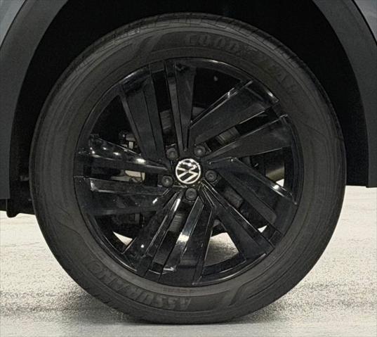 2022 Volkswagen Atlas Cross Sport 3.6L V6 SE w/Technology
