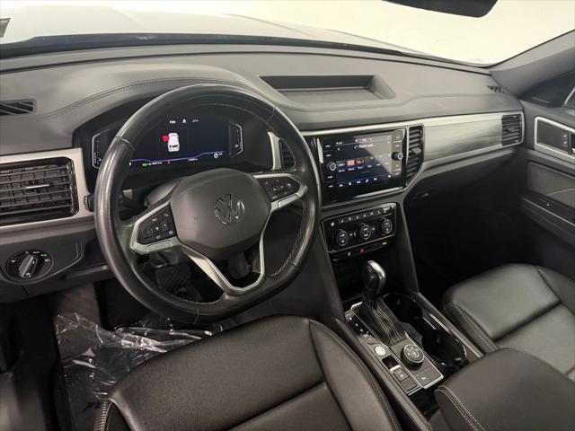 2022 Volkswagen Atlas Cross Sport 3.6L V6 SE w/Technology
