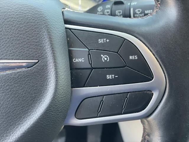 2017 Chrysler Pacifica Touring-L Plus