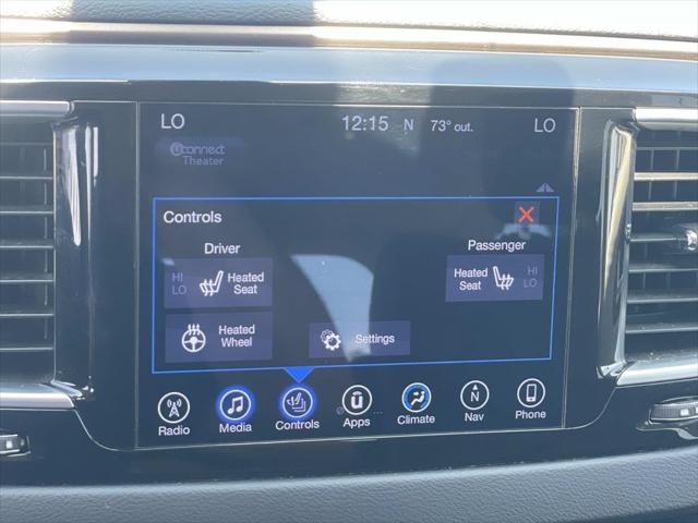 2017 Chrysler Pacifica Touring-L Plus