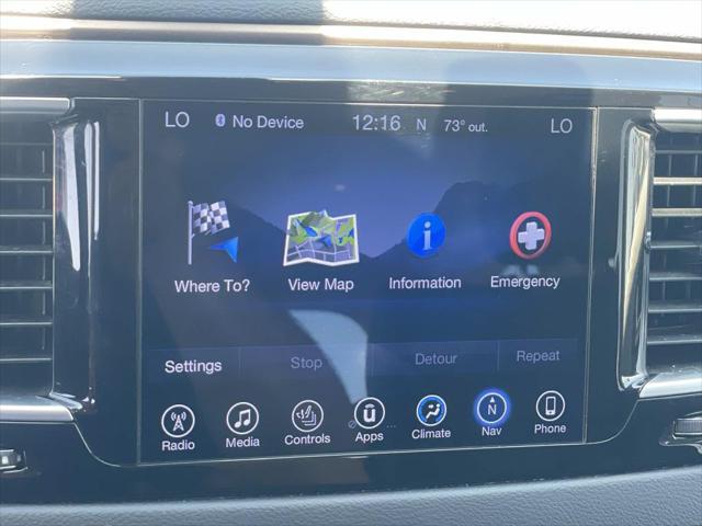 2017 Chrysler Pacifica Touring-L Plus