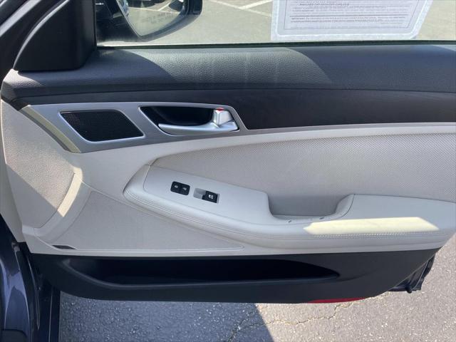 2017 Genesis G80 3.8