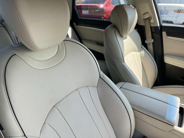 2017 Genesis G80 3.8