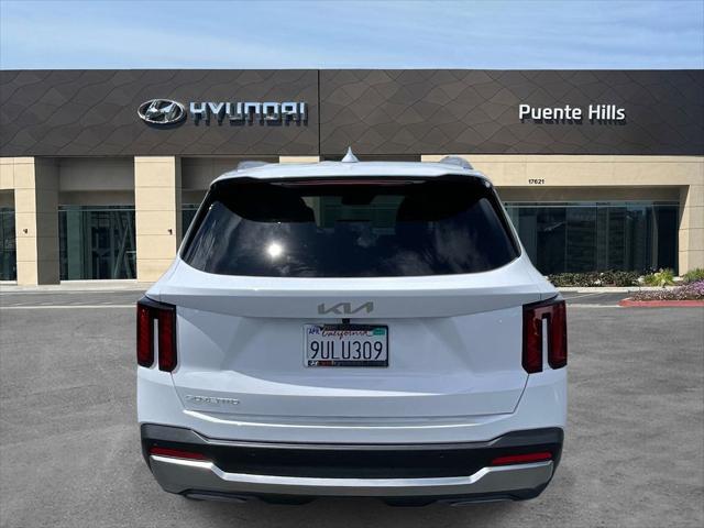 2025 Kia Sorento S