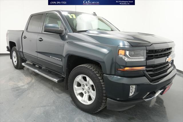 2017 Chevrolet Silverado 1500 2LT for sale in WATERLOO, IA
